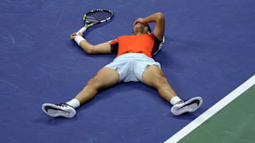 NEW YORK, NEW YORK - SEPTEMBER 07: Carlos Alcaraz of Spain celebrates match point against Jannik Sinner of Italy after going 5 sets and over 5 hours during their Men’s Singles Quarterfinal match on Day Ten of the 2022 US Open at USTA Billie Jean King National Tennis Center on September 07, 2022 in the Flushing neighborhood of the Queens borough of New York City. (Photo by Julian Finney/Getty Images)