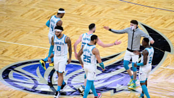 LaMelo Ball, Gordon Hayward, Charlotte Hornets (Photo by Douglas P. DeFelice/Getty Images)
