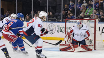 Carl Hagelin, Washington Capitals Mandatory Credit: Vincent Carchietta-USA TODAY Sports