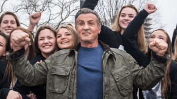 Sylvester Stallone will go a round with fans on Facebook tonight.