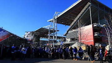 TORONTO, CANADA - JANUARY 1: Toronto Maple Leafs fans line up to get into the Fan Village prior to the 2017 Scotiabank NHL Centennial Classic against the Detroit Red Wings at BMO Field on January 1, 2017 in Toronto, Ontario, Canada. (Photo by Vaughn Ridley/Getty Images)