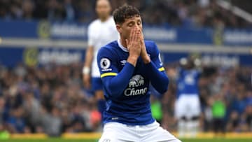 LIVERPOOL, ENGLAND - APRIL 09: Ross Barkley of Everton reacts after failing to score during the Premier League match between Everton and Leicester City at Goodison Park on April 9, 2017 in Liverpool, England. (Photo by Michael Regan/Getty Images)