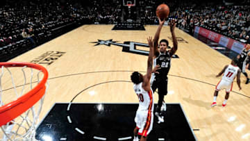 SAN ANTONIO, TX - DECEMBER 6: Rudy Gay #22 of the San Antonio Spurs shoots the ball against the Miami Heat on December 6, 2017 at the AT&T Center in San Antonio, Texas. NOTE TO USER: User expressly acknowledges and agrees that, by downloading and or using this photograph, user is consenting to the terms and conditions of the Getty Images License Agreement. Mandatory Copyright Notice: Copyright 2017 NBAE (Photos by Mark Sobhani/NBAE via Getty Images)