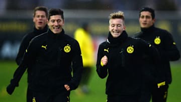 Marco Reus and Robert Lewandowski (Photo credit PATRIK STOLLARZ/AFP via Getty Images)