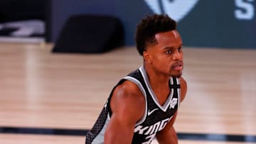 Guard Yogi Ferrell, then of the Sacramento Kings, handles the ball. (Photo by Mike Ehrmann/Getty Images)