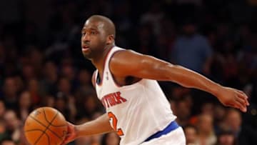 Apr 13, 2014; New York, NY, USA; New York Knicks guard Raymond Felton (2) brings the ball up court during the second half against the Chicago Bulls at Madison Square Garden. New York Knicks defeat the Chicago Bulls 100-89. Mandatory Credit: Jim O