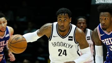 UNIONDALE, NY - OCTOBER 11: Rondae Hollis-Jefferson #24 of the Brooklyn Nets drives with the ball during a preseason NBA basketball game against the Philadelphia 76ers on October 11, 2017 at NYCB LIVE, home of the Nassau Veterans Memorial Coliseum in Uniondale, New York. Nets won 133-114. NOTE TO USER: User expressly acknowledges and agrees that, by downloading and/or using this Photograph, user is consenting to the terms and conditions of the Getty Images License Agreement. (Photo by Paul Bereswill/Getty Images)