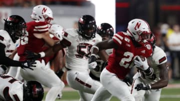 Nebraska football running back Maurice Washington (28) runs against the Northern Illinois Huskies (Bruce Thorson-USA TODAY Sports)