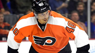 Sep 21, 2015; Philadelphia, PA, USA; Philadelphia Flyers center Vincent Lecavalier (40) during a preseason game against the New York Islanders at PPL Center. The Flyers defeated the Islanders, 5-3. Mandatory Credit: Eric Hartline-USA TODAY Sports