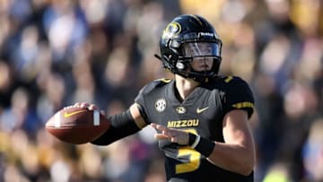 COLUMBIA, MO - OCTOBER 27: Quarterback Drew Lock #3 of the Missouri Tigers looks to pass during the game against the Kentucky Wildcats at Faurot Field/Memorial Stadium on October 27, 2018 in Columbia, Missouri. (Photo by Jamie Squire/Getty Images)