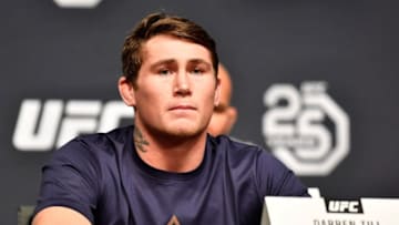 LOS ANGELES, CA - AUGUST 03: Darren Till interacts with the media during the UFC press conference inside the Orpheum Theater on August 3, 2018 in Los Angeles, California. (Photo by Jeff Bottari/Zuffa LLC/Zuffa LLC via Getty Images)