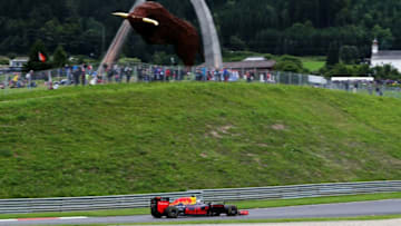 SPIELBERG, AUSTRIA - JULY 03: Max Verstappen of the Netherlands driving the (33) Red Bull Racing Red Bull-TAG Heuer RB12 TAG Heuer on track during the Formula One Grand Prix of Austria at Red Bull Ring on July 3, 2016 in Spielberg, Austria. (Photo by Charles Coates/Getty Images)