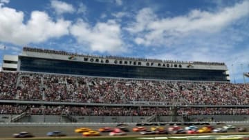 Feb 21, 2016; Daytona Beach, FL, USA; Drivers past the start/finish line during the Daytona 500 at Daytona International Speedway. Mandatory Credit: Peter Casey-USA TODAY Sports