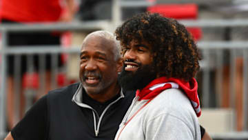 COLUMBUS, OHIO - SEPTEMBER 03: Ezekiel Elliott of the Dallas Cowboys talks with Ohio State Athletic Director Gene Smith prior to a game between the Notre Dame Fighting Irish and the Ohio State Buckeyes at Ohio Stadium on September 03, 2022 in Columbus, Ohio. (Photo by Ben Jackson/Getty Images)