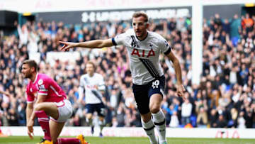 LONDON, ENGLAND - MARCH 20: Harry Kane of Tottenham Hotspur celebrates as he scores their first goal during the Barclays Premier League match between Tottenham Hotspur and A.F.C. Bournemouth at White Hart Lane on March 20, 2016 in London, United Kingdom. (Photo by Paul Gilham/Getty Images)