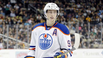 Nov 28, 2015; Pittsburgh, PA, USA; Edmonton Oilers center Ryan Nugent-Hopkins (93) at the face-off circle against the Pittsburgh Penguins during the third period at the CONSOL Energy Center. The Oilers won 3-2 in a shootout. Mandatory Credit: Charles LeClaire-USA TODAY Sports