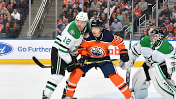 EDMONTON, AB - NOVEMBER 27: Alex Chiasson #39 of the Edmonton Oilers battles position with Radek Faksa #12 of the Dallas Stars on November 27, 2018 at Rogers Place in Edmonton, Alberta, Canada. (Photo by Andy Devlin/NHLI via Getty Images)