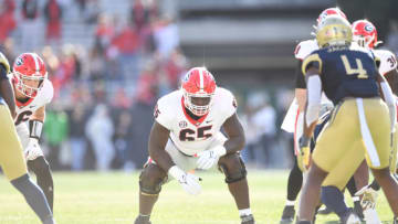 Amarius Mims waits for the snap against the Georgia Tech Yellow Jackets. (Photo by Adam Hagy/Getty Images)
