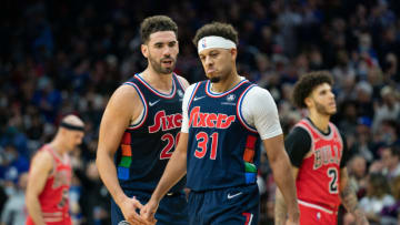 Seth Curry, Georges Niang, Sixers Mandatory Credit: Bill Streicher-USA TODAY Sports