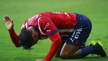 The Chivas are one of two winless Liga MX teams as the second half the Apertura 2022 gets under way tonight. (Photo by Alfredo Moya/Jam Media/Getty Images)