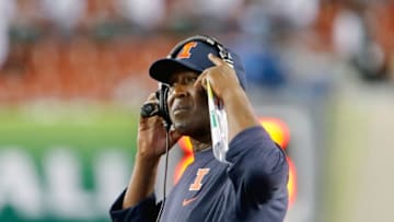 TAMPA, FL - SEPTEMBER 15: Head coach Lovie Smith winces as he watches the South Florida Bulls score a touchdown during the second quarter of their game at Raymond James Stadium September 15, 2017 in Tampa, Florida. (Photo by Joseph Garnett Jr. /Getty Images)