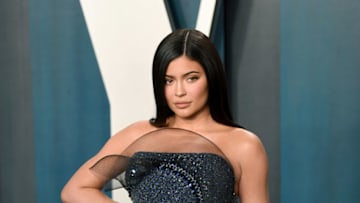 Kylie Jenner attends the 2020 Vanity Fair Oscar Party hosted by Radhika Jones at Wallis Annenberg Center for the Performing Arts on February 09, 2020 in Beverly Hills, California. (Photo by Karwai Tang/Getty Images)