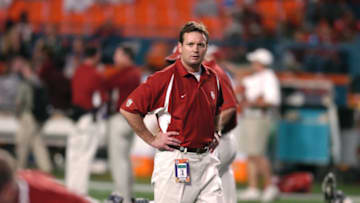 Oklahoma head coach Bob Stoops before the start of the FedEx Orange Bowl National Championship at Pro Player Stadium in Miami, Florida on January 4, 2005. (Photo by A. Messerschmidt/Getty Images)