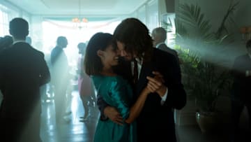 THE UMBRELLA ACADEMY (L to R) RITU ARYA as LILA and DAVID CASTAEDA as DIEGO HARGREEVES in episode 204 of THE UMBRELLA ACADEMY Cr. CHRISTOS KALOHORIDIS/NETFLIX © 2020