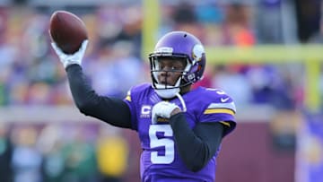 MINNEAPOLIS, MN - NOVEMBER 22: Teddy Bridgewater
