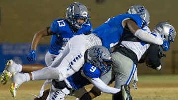 Veteran defensive lineman Jayson Jones lauded the highest-ranked incoming Auburn football recruit of the 2023 recruiting class Mandatory Credit: The Montgomery Advertiser