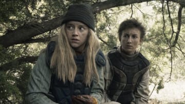 Bailey Gavulic as Annie, Ethan Suess as Max - Fear the Walking Dead _ Season 5, Episode 4 - Photo Credit: Ryan Green/AMC