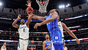 CHICAGO, IL - NOVEMBER 14: Duke Blue Devils forward Wendell Carter Jr (34) battles with Michigan State Spartans forward Nick Ward (44) and Michigan State Spartans forward Jaren Jackson Jr. (2) for a loose ball during the State Farm Classic Champions Classic game between the Duke Blue Devils and the Michigan State Spartans on November 14, 2017, at the United Center in Chicago, IL. (Photo by Robin Alam/Icon Sportswire via Getty Images)