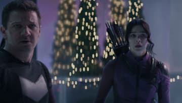 Jeremy Renner as Clint Barton/Hawkeye and Hailee Steinfeld as Kate Bishop in Marvel Studios' HAWKEYE. Photo courtesy of Marvel Studios. ©Marvel Studios. All Rights Reserved.