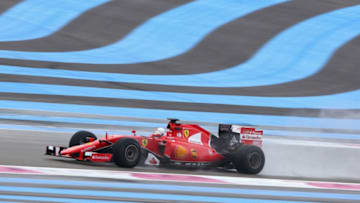 LE CASTELLET, FRANCE - JANUARY 26: Sebastian Vettel of Germany and Scuderia Ferrari drives during wet weather tyre testing at Circuit Paul Ricard on January 26, 2016 in Le Castellet, France. (Photo by Mark Thompson/Getty Images)