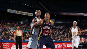 ROSEMONT, IL - MAY 25: Swin Cash #8 of the Chicago Sky battles for position with Tamika Catchings #24 of the Indiana Fever on May 25, 2012 at the Allstate Arena in Rosemont, Illinois. NOTE TO USER: User expressly acknowledges and agrees that, by downloading and/or using this photograph, user is consenting to the terms and conditions of the Getty Images License Agreement. Mandatory Copyright Notice: Copyright 2012 NBAE (Photo by Gary Dineen/NBAE via Getty Images)