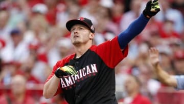 Jul 13, 2015; Cincinnati, OH, USA; American League third baseman Josh Donaldson (20) of the Toronto Blue Jays at bat during to the 2015 Home Run Derby the day before the MLB All Star Game at Great American Ballpark. Mandatory Credit: Frank Victores-USA TODAY Sports