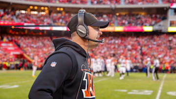 KANSAS CITY, MO - JANUARY 30: Head coach Zac Taylor of the Cincinnati Bengals calls a timeout during overtime against the Kansas City Chiefs during the AFC Championship Game at Arrowhead Stadium on January 30, 2022 in Kansas City, Missouri, United States. (Photo by David Eulitt/Getty Images)