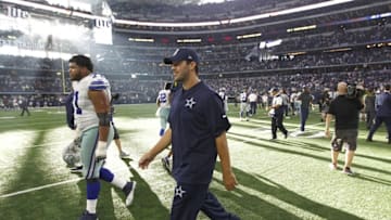 Sep 11, 2016; Arlington, TX, USA; Dallas Cowboys injured quarterback Tony Romo (9) leaves the field after losing to the New York Giants 20-19 at AT&T Stadium. Giants 20, Cowboys 19. Mandatory Credit: Erich Schlegel-USA TODAY Sports