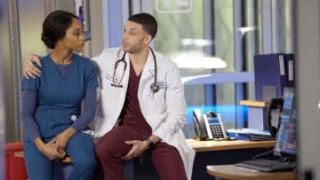 CHICAGO MED -- "The Parent Trap" Episode 317 -- Pictured: (l-r) Yaya DaCosta as April Sexton, Roland Buck III as Noah Sexton -- (Photo by: Elizabeth Sisson/NBC)