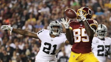LANDOVER, MD - SEPTEMBER 24: Tight end Vernon Davis