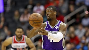 WASHINGTON, DC - MARCH 11: Harrison Barnes #40 of the Sacramento Kings passes the ball against the Washington Wizards at Capital One Arena on March 11, 2019 in Washington, DC. NOTE TO USER: User expressly acknowledges and agrees that, by downloading and or using this photograph, User is consenting to the terms and conditions of the Getty Images License Agreement. (Photo by Rob Carr/Getty Images)