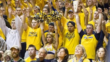 Feb 6, 2016; Morgantown, WV, USA; West Virginia Mountaineers guard Jaysean Paige (5) dunks the ball during the second half against the Baylor Bears at the WVU Coliseum. Mandatory Credit: Ben Queen-USA TODAY Sports