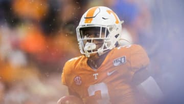 KNOXVILLE, TENNESSEE - NOVEMBER 30: Eric Gray #3 of the Tennessee Volunteers runs with the ball to score a touchdown against the Vanderbilt Commodores during the first quarter of the game at Neyland Stadium on November 30, 2019 in Knoxville, Tennessee. (Photo by Silas Walker/Getty Images)