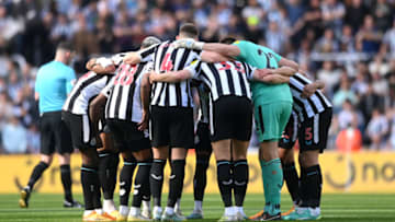 NEWCASTLE UPON TYNE, ENGLAND - MAY 07: Players of Newcastle United huddle prior to the Premier League match between Newcastle United and Arsenal FC at St. James Park on May 07, 2023 in Newcastle upon Tyne, England. (Photo by Stu Forster/Getty Images)