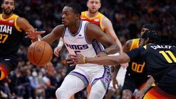 Nov 2, 2021; Salt Lake City, Utah, USA; Sacramento Kings guard De'Aaron Fox (5) looks to get past Utah Jazz guard Mike Conley (11) in the first quarter at Vivint Arena. Mandatory Credit: Jeffrey Swinger-USA TODAY Sports