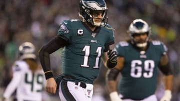 PHILADELPHIA, PA - JANUARY 05: Carson Wentz #11 of the Philadelphia Eagles (Photo by Mitchell Leff/Getty Images)