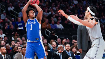 NEW YORK, NY - NOVEMBER 22: Vernon Carey Jr. #1 of the Duke basketball team shoots against the Georgetown Hoyas at Madison Square Garden during the 2K Empire Classic on November 22, 2019 in New York City. (Photo by Porter Binks/Getty Images)