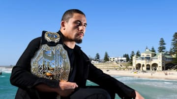 PERTH, AUSTRALIA - OCTOBER 31: Robert Whittaker poses for a photo at Cottesloe Beach after a UFC 221 media opportunity on October 31, 2017 in Perth, Australia. (Photo by Daniel Carson/Getty Images)