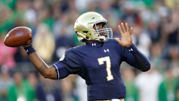 SOUTH BEND, IN - SEPTEMBER 09: Brandon Wimbush #7 of the Notre Dame Fighting Irish throws a pass against the Georgia Bulldogs in the first quarter of a game at Notre Dame Stadium on September 9, 2017 in South Bend, Indiana. (Photo by Joe Robbins/Getty Images)