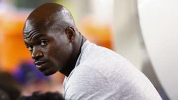 Aug 12, 2016; Cincinnati, OH, USA; Minnesota Vikings running back Adrian Peterson (28) against the Cincinnati Bengals in a preseason NFL football game at Paul Brown Stadium. The Vikings won 17-16. Mandatory Credit: Aaron Doster-USA TODAY Sports